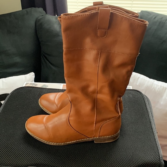 Old Navy leather boots sz 5 - Picture 2 of 4